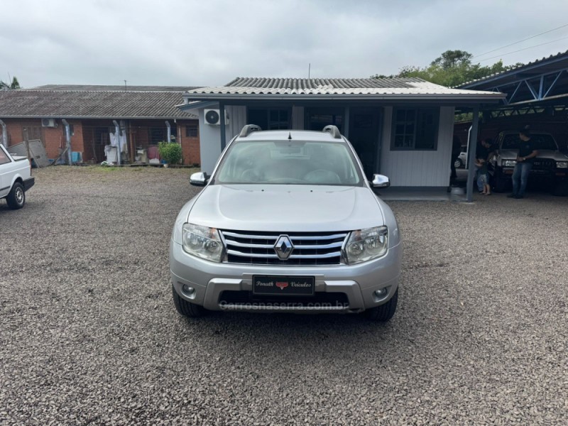 DUSTER 2.0 DYNAMIQUE 4X2 16V FLEX 4P MANUAL - 2012 - IGREJINHA