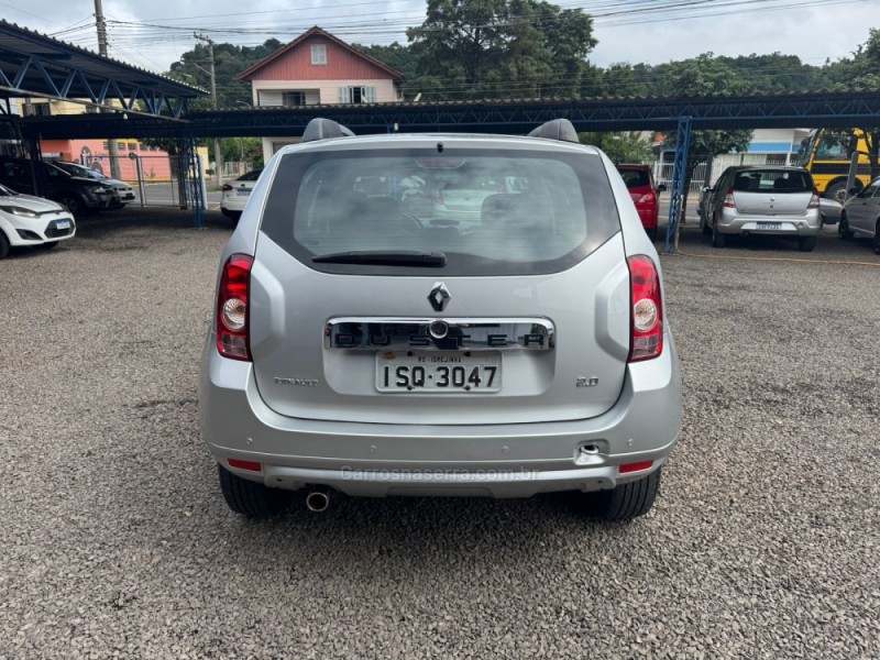 DUSTER 2.0 DYNAMIQUE 4X2 16V FLEX 4P MANUAL - 2012 - IGREJINHA