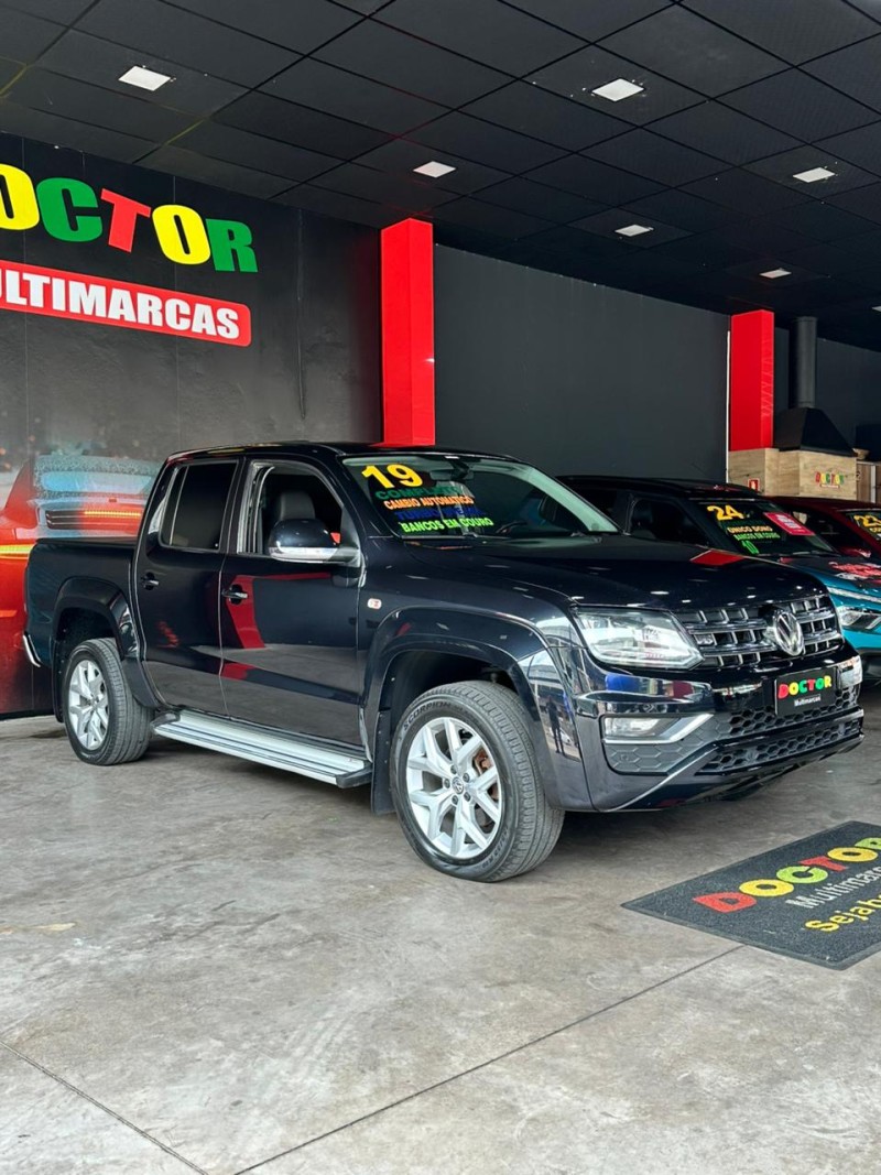 AMAROK 3.0 V6 TDI HIGHLINE CD DIESEL 4MOTION AUTOMÁTICO - 2019 - SãO LEOPOLDO