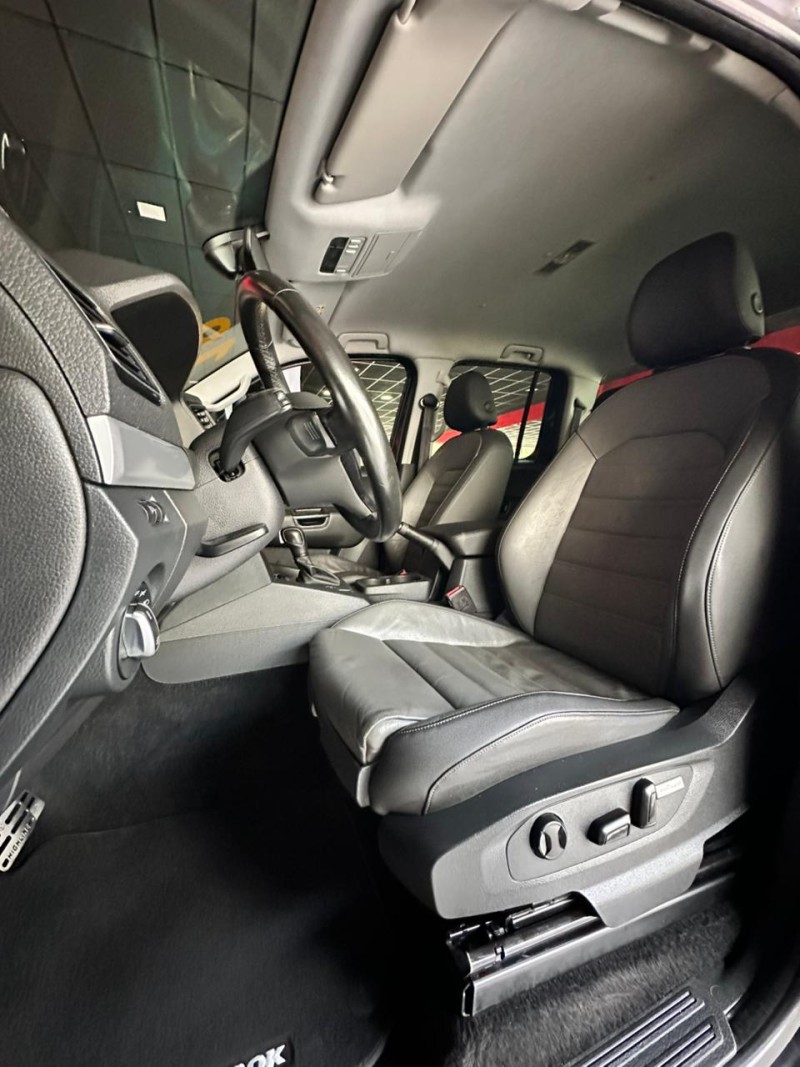 AMAROK 3.0 V6 TDI HIGHLINE CD DIESEL 4MOTION AUTOMÁTICO - 2019 - SãO LEOPOLDO