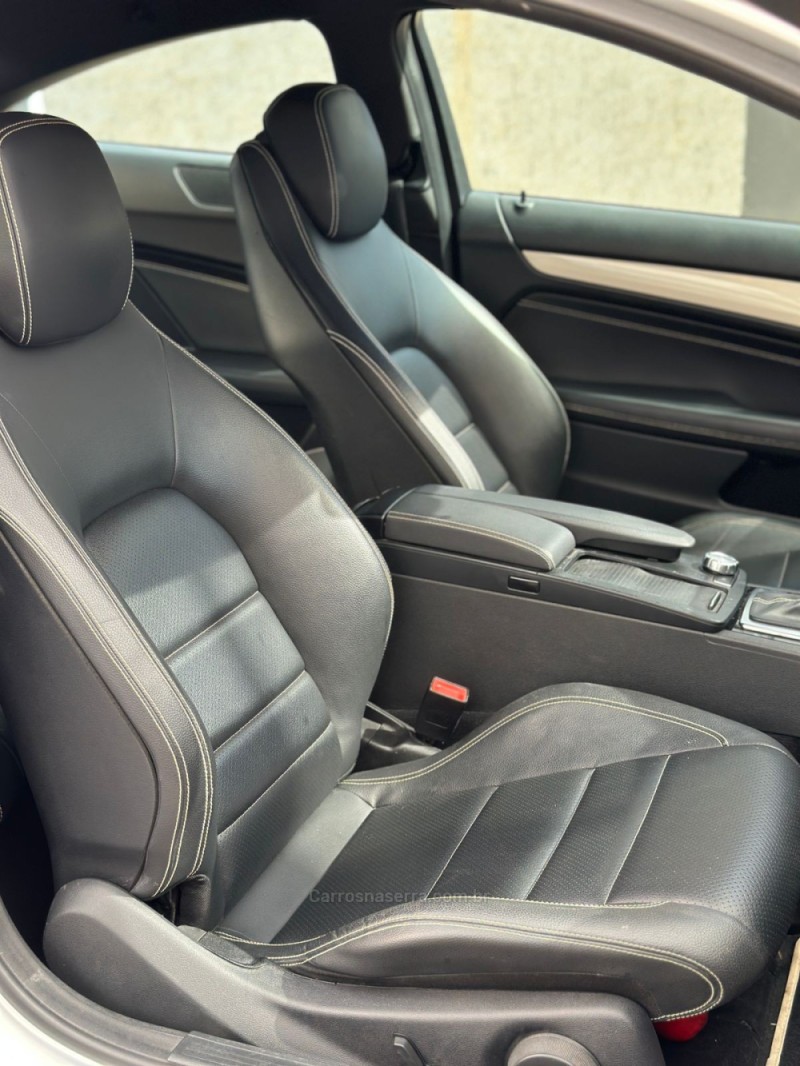 C 180 1.8 CGI COUPÉ TURBO 16V GASOLINA 2P AUTOMÁTICO - 2012 - PASSO FUNDO