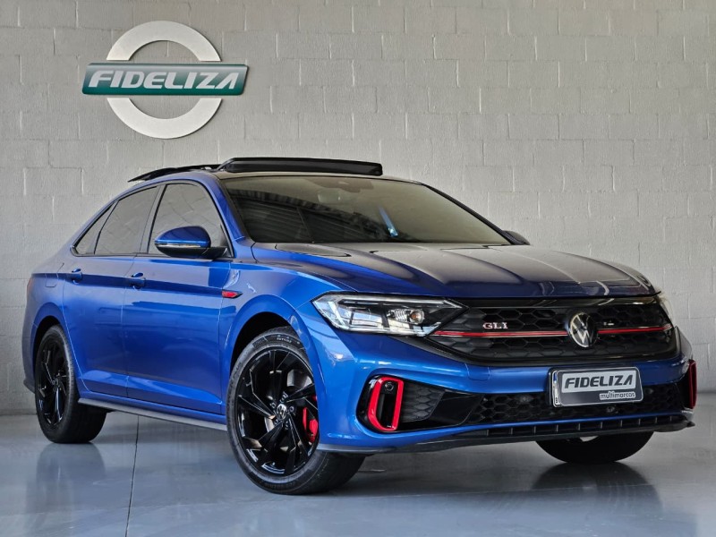 jetta 2.0 16v tsi gli 350 gasolina 4p automatico 2024 farroupilha