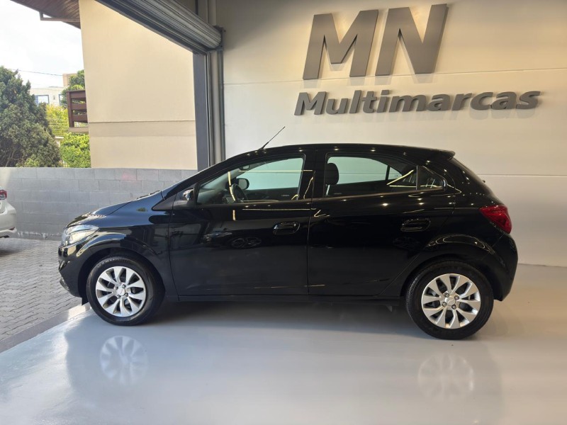 ONIX 1.4 MPFI LT 8V FLEX 4P MANUAL - 2018 - BENTO GONçALVES