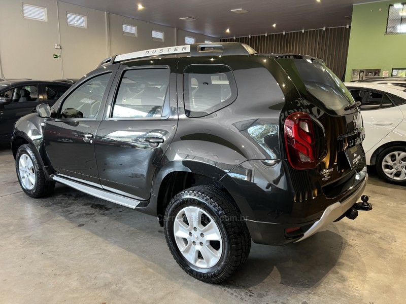 DUSTER 2.0 DYNAMIQUE 4X2 16V FLEX 4P AUTOMÁTICO - 2017 - CAXIAS DO SUL