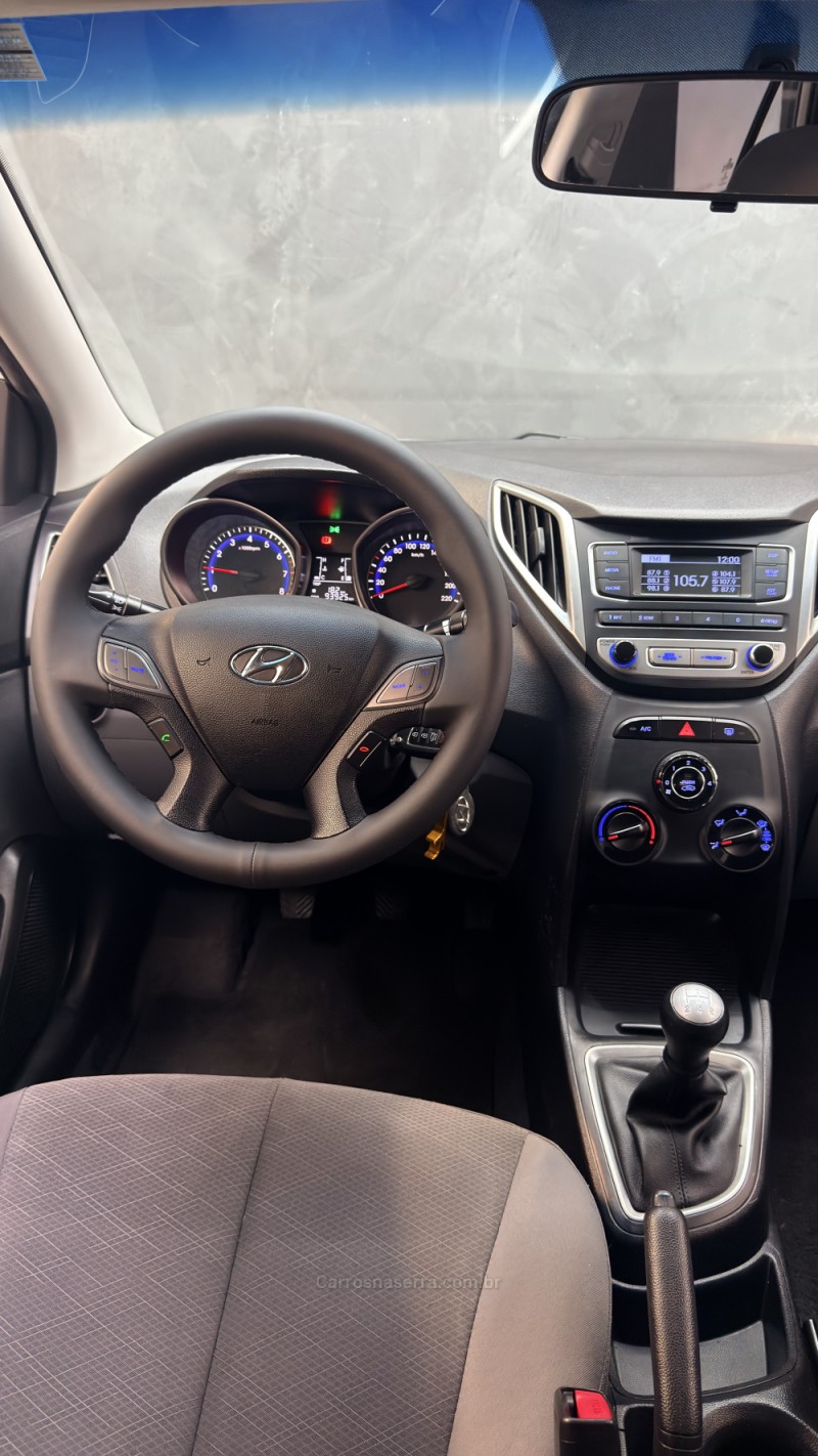 HB20S 1.0 COMFORT PLUS 12V FLEX 4P MANUAL - 2017 - CAXIAS DO SUL