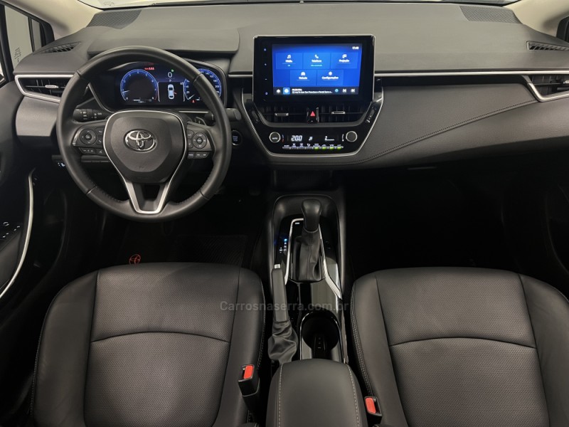 COROLLA 2.0 XEI 16V FLEX 4P AUTOMÁTICO - 2024 - FLORES DA CUNHA