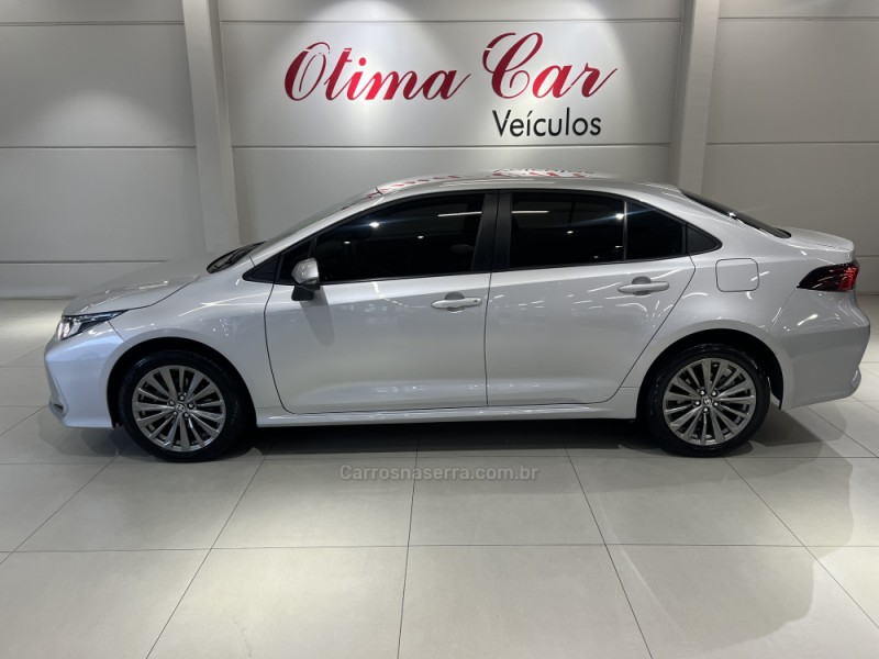 COROLLA 2.0 XEI 16V FLEX 4P AUTOMÁTICO - 2024 - FLORES DA CUNHA