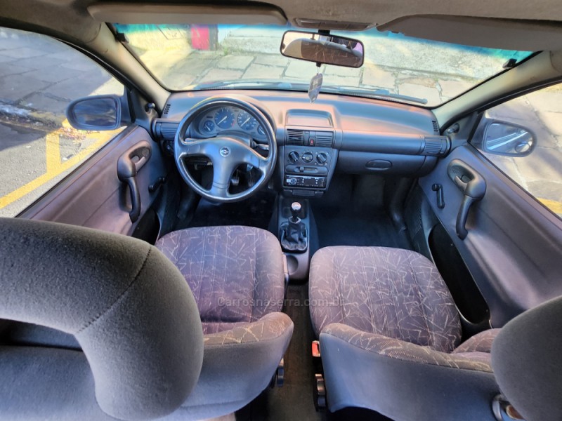 CORSA 1.0 MPFI SUPER 16V GASOLINA 4P MANUAL - 2000 - VERANóPOLIS