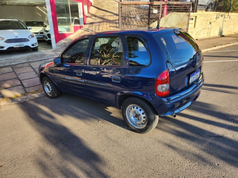 CORSA 1.0 MPFI SUPER 16V GASOLINA 4P MANUAL - 2000 - VERANóPOLIS