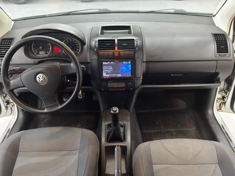 POLO 1.6 MI COMFORTLINE 8V FLEX 4P MANUAL - 2010 - CAXIAS DO SUL