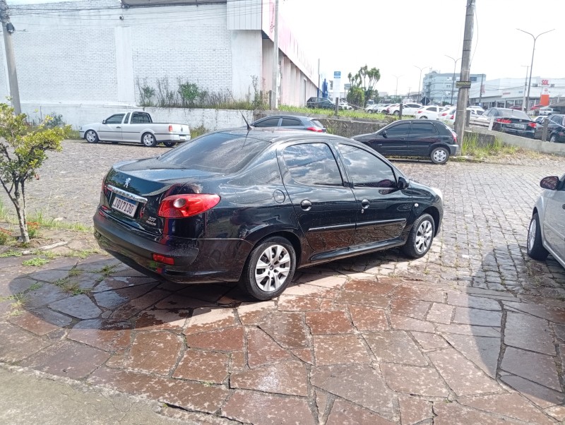 207 1.4 XR PASSION 8V FLEX 4P MANUAL - 2010 - CAXIAS DO SUL
