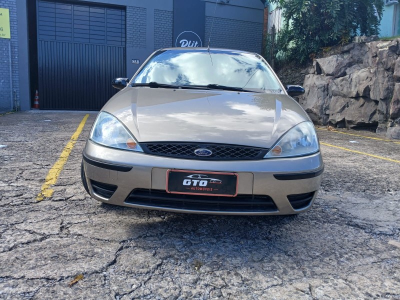 FOCUS 2.0 GLX 16V FLEX 4P AUTOMÁTICO - 2005 - FARROUPILHA