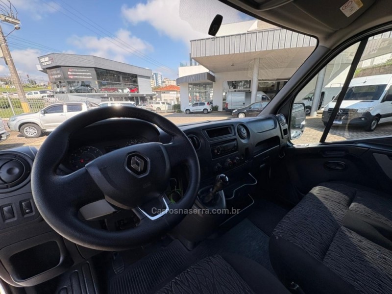 MASTER 2.3 FURGÃO L1H1 16V TURBO INTERCOOLER DIESEL 4P MANUAL - 2023 - FARROUPILHA