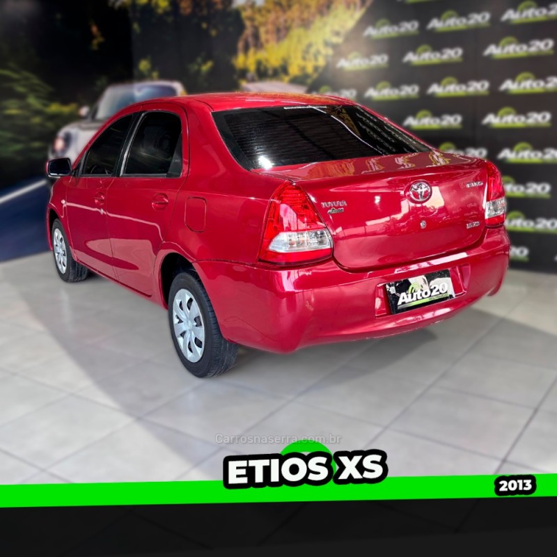 ETIOS 1.5 XS 16V FLEX 4P MANUAL - 2013 - TAQUARA