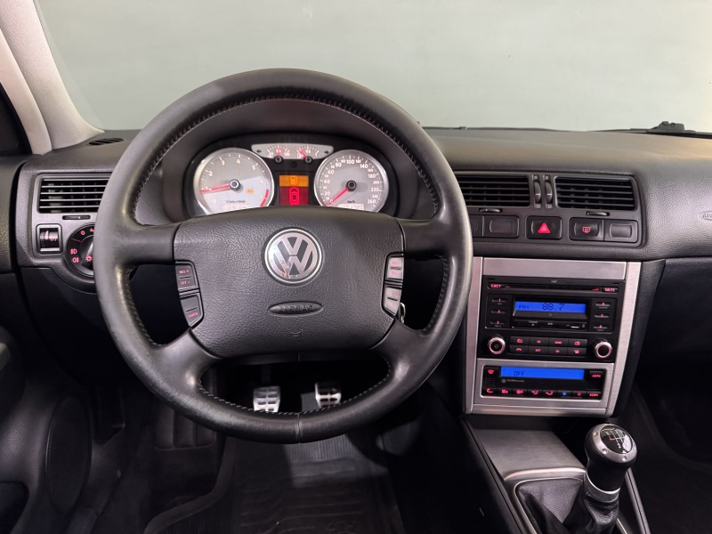 GOLF 1.6 MI SPORTLINE 8V FLEX 4P MANUAL - 2013 - ESTâNCIA VELHA