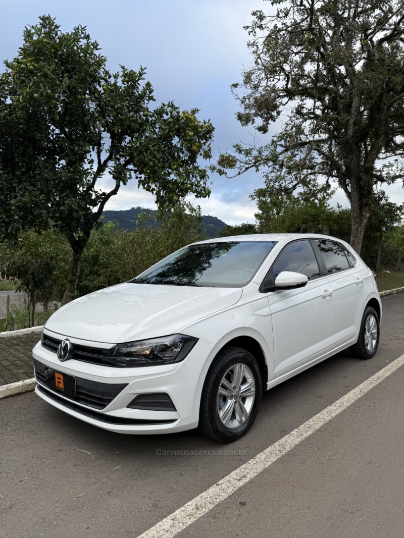 POLO 1.6 MSI TOTAL FLEX MANUAL  - 2020 - NOVA ARAçá