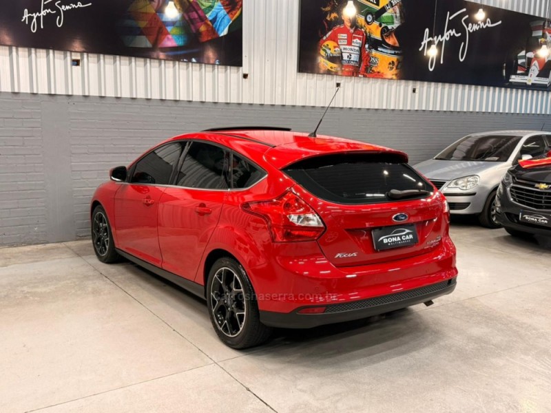 FOCUS 2.0 TITANIUM PLUS HATCH 16V FLEX 4P AUTO - 2015 - CAXIAS DO SUL