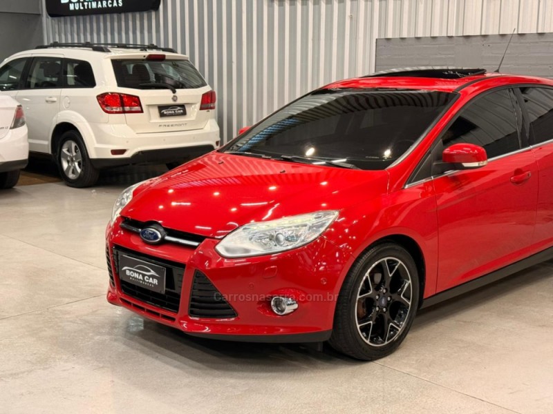 FOCUS 2.0 TITANIUM PLUS HATCH 16V FLEX 4P AUTO - 2015 - CAXIAS DO SUL