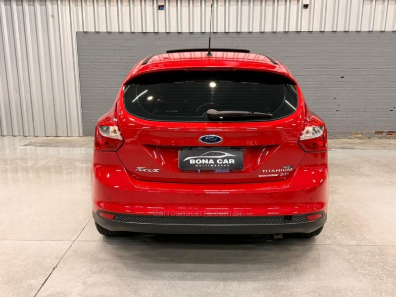 FOCUS 2.0 TITANIUM PLUS HATCH 16V FLEX 4P AUTO - 2015 - CAXIAS DO SUL