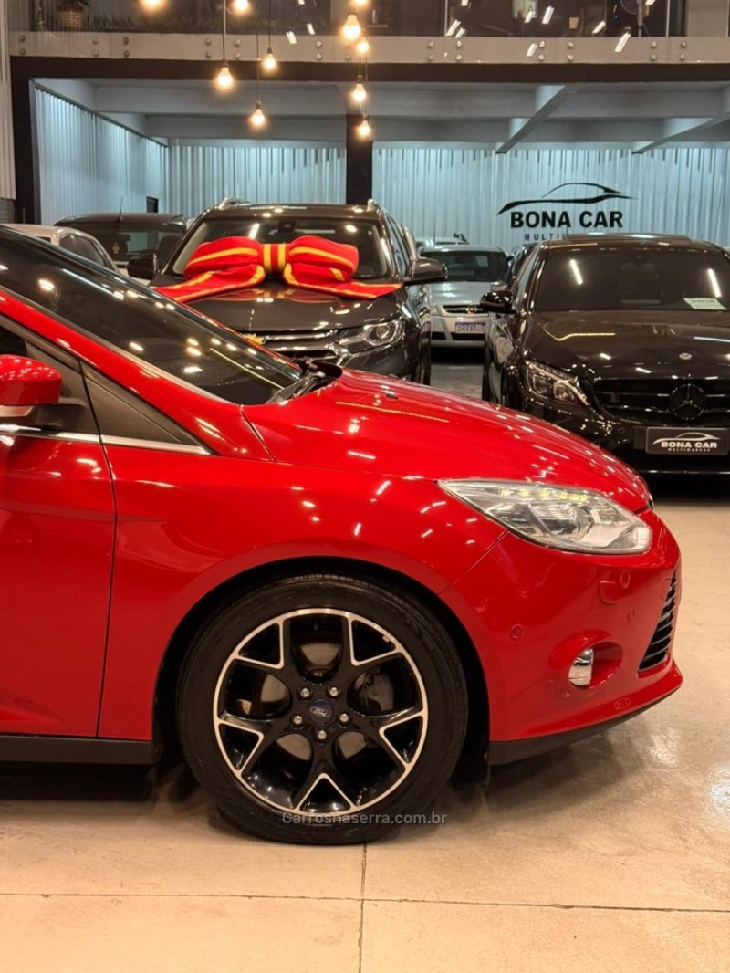 FOCUS 2.0 TITANIUM PLUS HATCH 16V FLEX 4P AUTO - 2015 - CAXIAS DO SUL