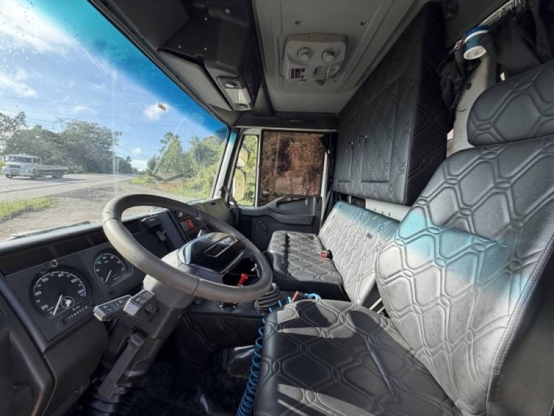 TECTOR 260E28 6X4 - 2019 - CAXIAS DO SUL