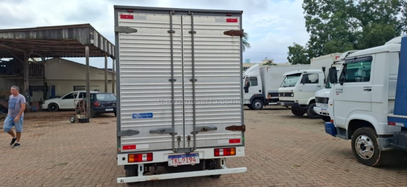 V21 1.3 16V GASOLINA 2P MANUAL - 2024 - PORTãO