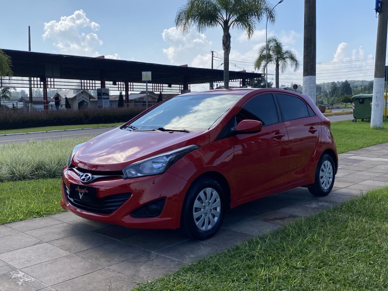 HB20 1.0 COMFORT PLUS 12V FLEX 4P MANUAL - 2015 - CARLOS BARBOSA