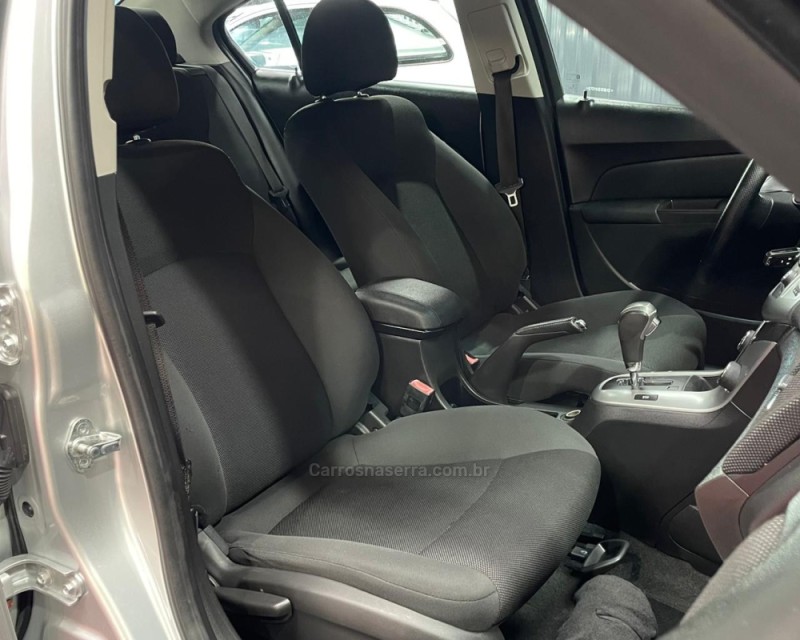 CRUZE 1.8 LT 16V FLEX 4P AUTOMÁTICO - 2013 - VACARIA