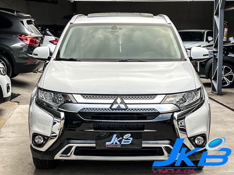 OUTLANDER 2.0 16V GASOLINA 4P AUTOMÁTICO - 2019 - NOVO HAMBURGO