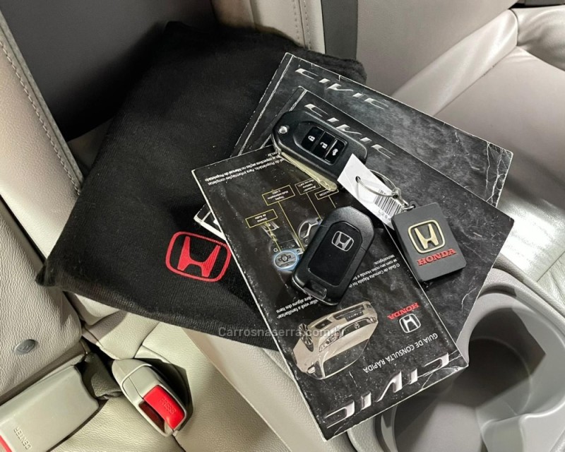 CIVIC 2.0 LXR 16V FLEX 4P AUTOMÁTICO - 2015 - VACARIA