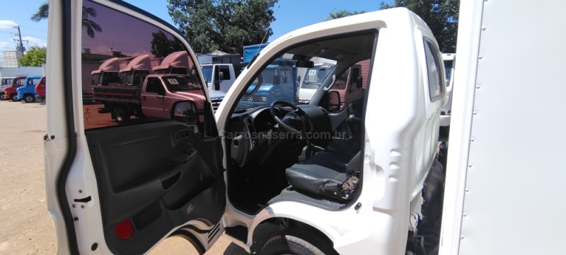 BONGO 2.5 K-2500 4X2 CS TURBO DIESEL 2P MANUAL - 2018 - PORTãO