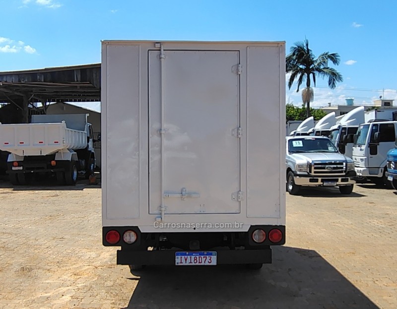 BONGO 2.5 K-2500 4X2 CS TURBO DIESEL 2P MANUAL - 2018 - PORTãO