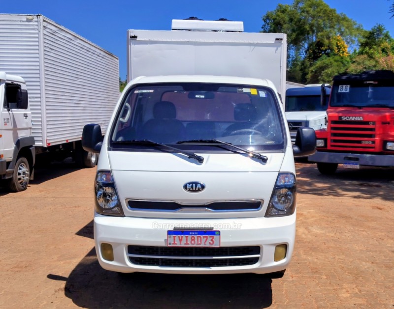 BONGO 2.5 K-2500 4X2 CS TURBO DIESEL 2P MANUAL - 2018 - PORTãO