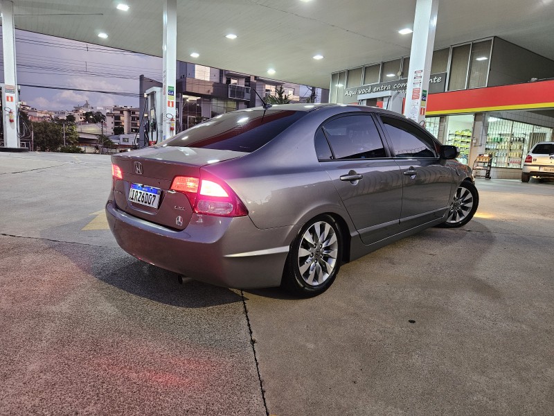 CIVIC 1.8 LXL 16V FLEX 4P AUTOMÁTICO - 2011 - CAXIAS DO SUL