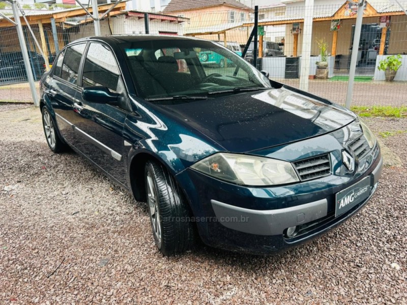 MÉGANE 1.6 DYNAMIQUE 16V FLEX 4P MANUAL - 2007 - CAXIAS DO SUL