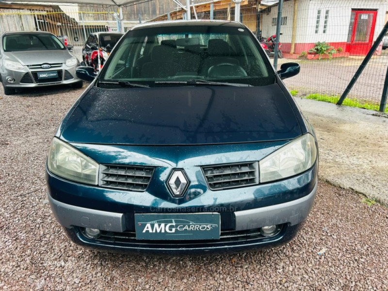 MÉGANE 1.6 DYNAMIQUE 16V FLEX 4P MANUAL - 2007 - CAXIAS DO SUL