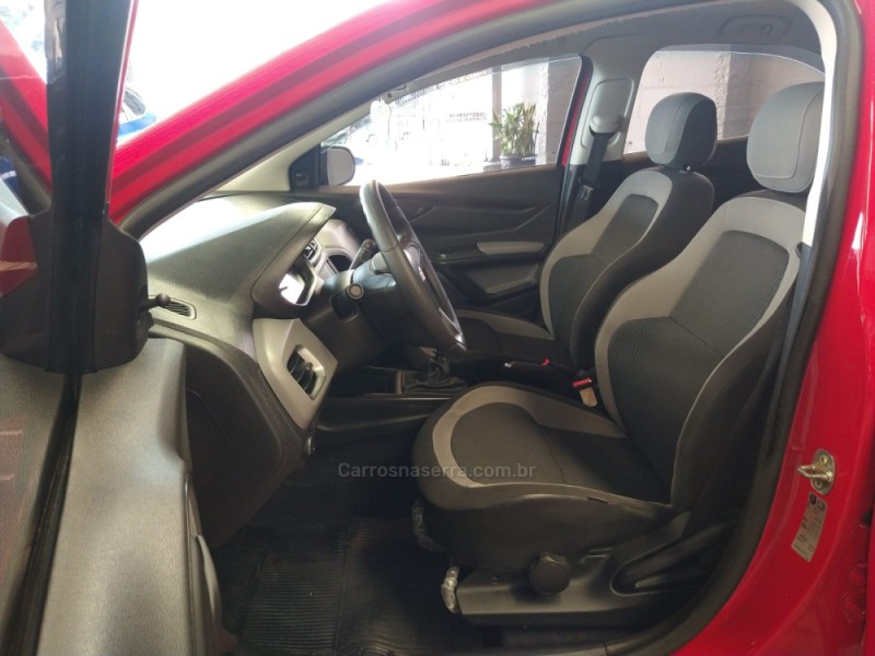 ONIX 1.0 LT PLUS 8V FLEX 4P MANUAL - 2015 - CAXIAS DO SUL