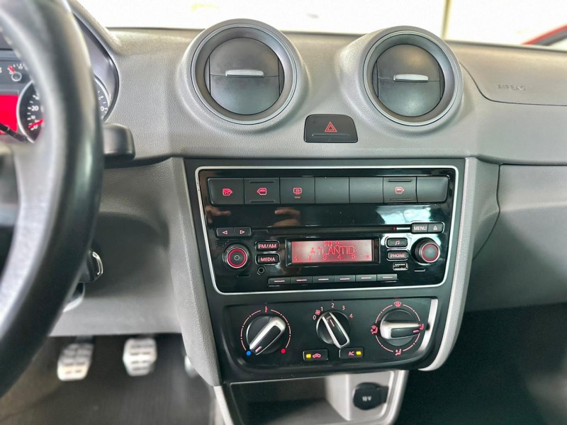 GOL 1.6 MI HIGHLINE 8V FLEX 4P MANUAL - 2015 - CAXIAS DO SUL