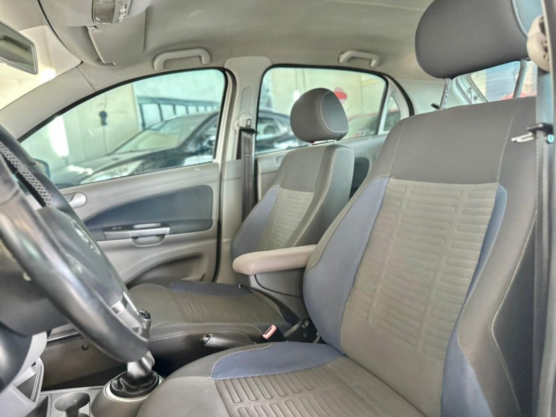 GOL 1.6 MI HIGHLINE 8V FLEX 4P MANUAL - 2015 - CAXIAS DO SUL