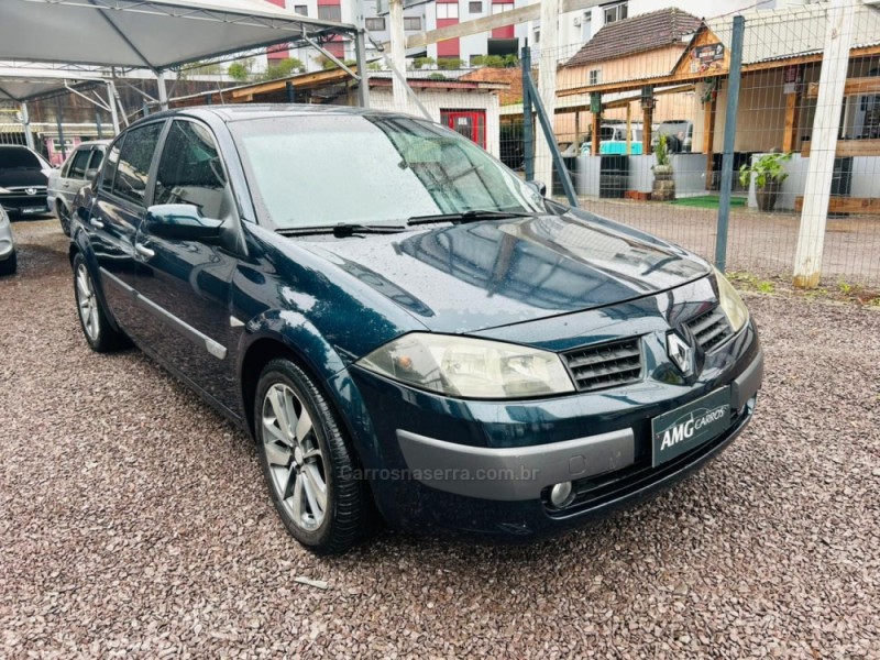 MÉGANE 1.6 DYNAMIQUE 16V FLEX 4P MANUAL - 2007 - CAXIAS DO SUL