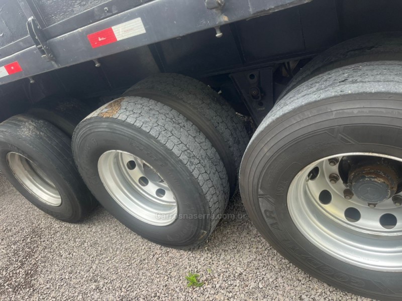 GRANELEIRO  - 2002 - FARROUPILHA