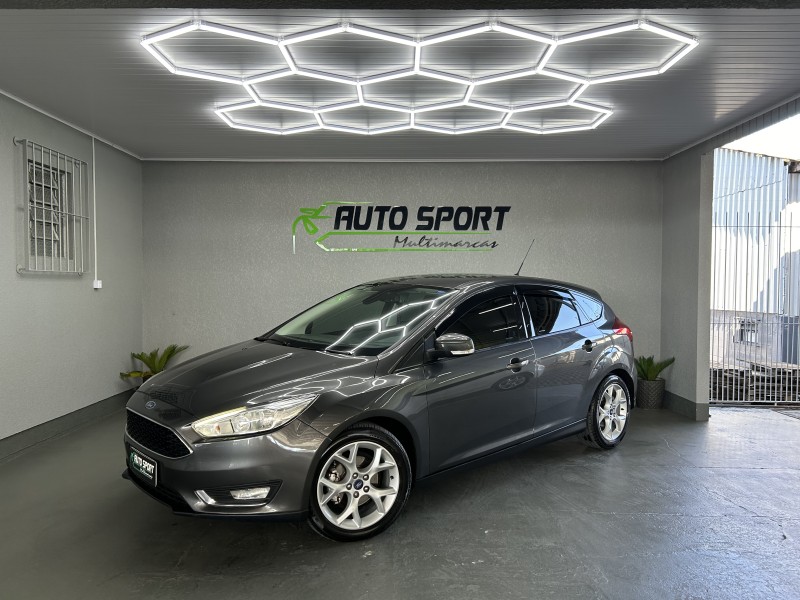 FOCUS 2.0 SE PLUS 16V FLEX 4P AUTOMÁTICO - 2017 - CAXIAS DO SUL