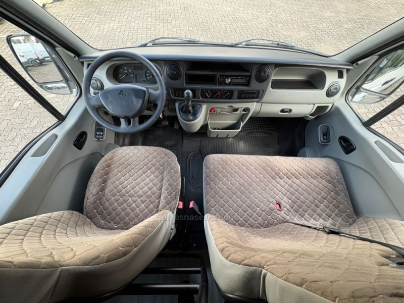 MASTER 2.5 DCI FURGÃO L2H2 16V DIESEL 3P MANUAL - 2013 - FARROUPILHA