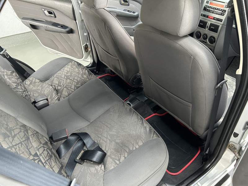 PALIO 1.8 MPI ADVENTURE LOCKER WEEKEND 8V FLEX 4P MANUAL - 2009 - CAXIAS DO SUL