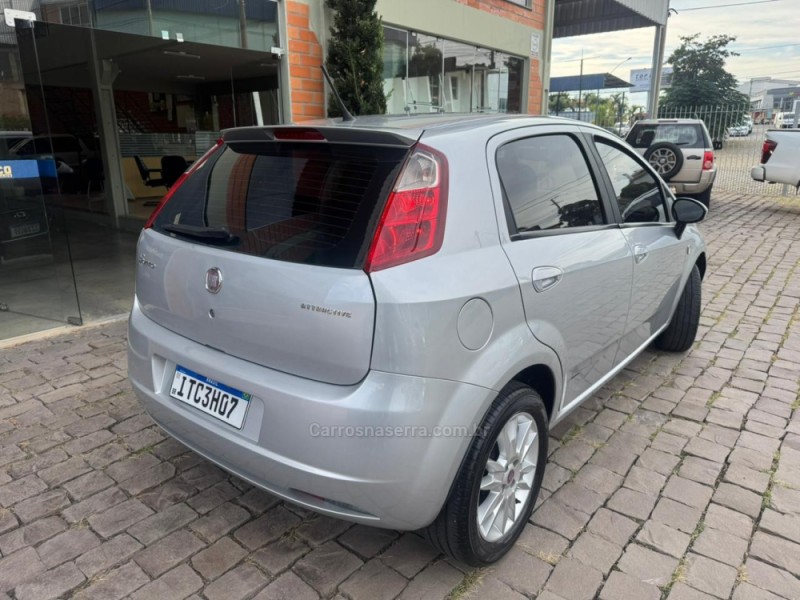 PUNTO 1.4 ATTRACTIVE 8V FLEX 4P MANUAL - 2012 - SãO MARCOS
