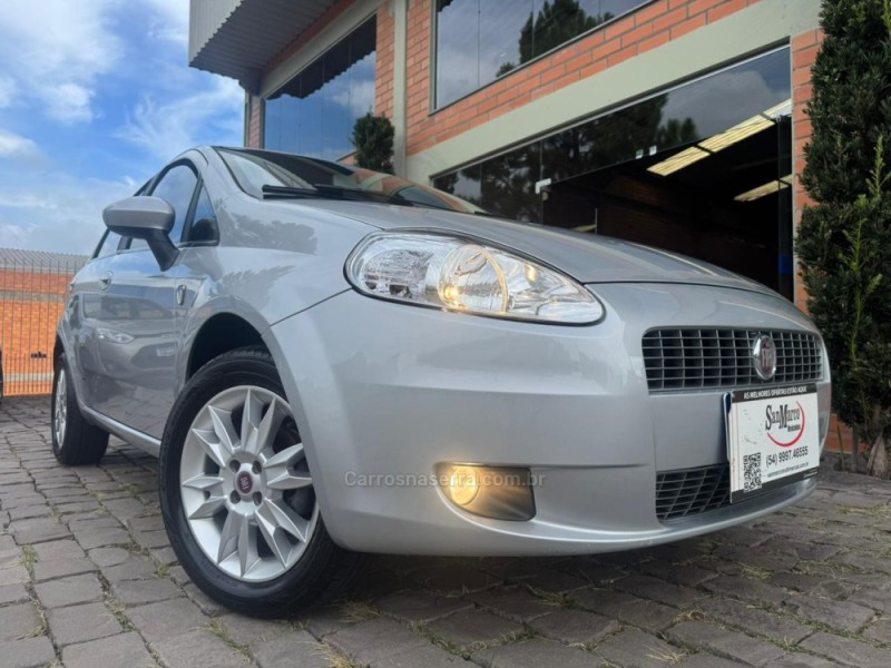 PUNTO 1.4 ATTRACTIVE 8V FLEX 4P MANUAL - 2012 - SãO MARCOS