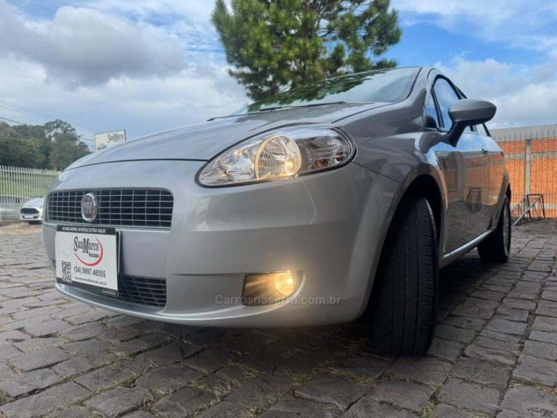 PUNTO 1.4 ATTRACTIVE 8V FLEX 4P MANUAL - 2012 - SãO MARCOS