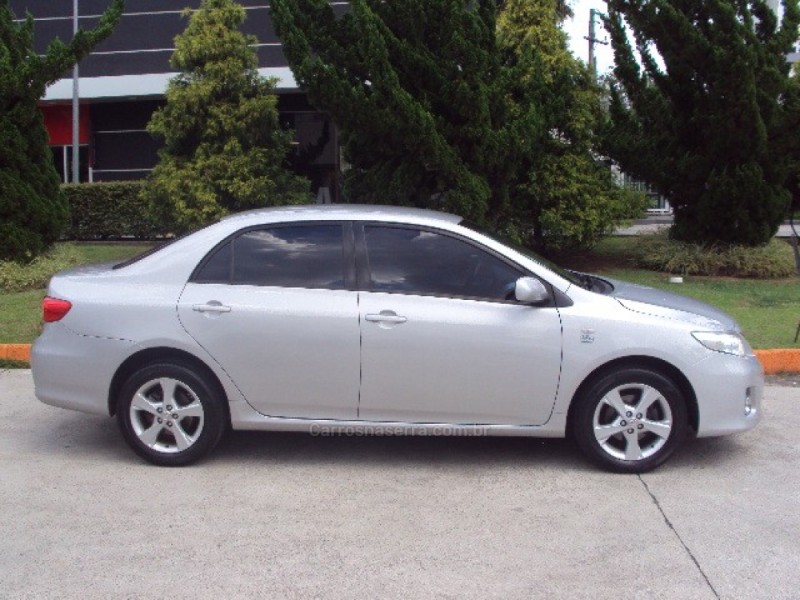 COROLLA 1.8 GLI 16V FLEX 4P AUTOMÁTICO - 2013 - CAXIAS DO SUL