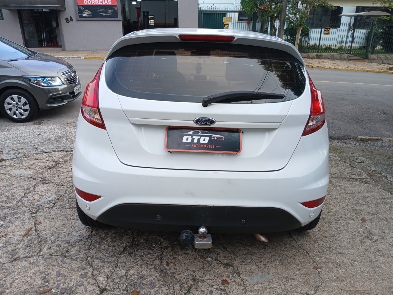 FIESTA 1.6 SEL HATCH 16V FLEX 4P AUTOMÁTICO - 2017 - FARROUPILHA