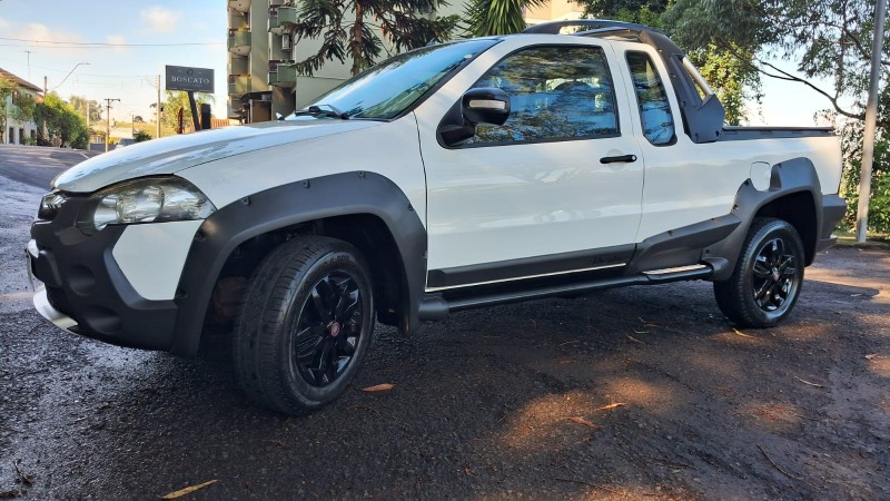 STRADA 1.8 MPI ADVENTURE LOCKER CE 8V FLEX 2P MANUAL - 2013 - CAXIAS DO SUL